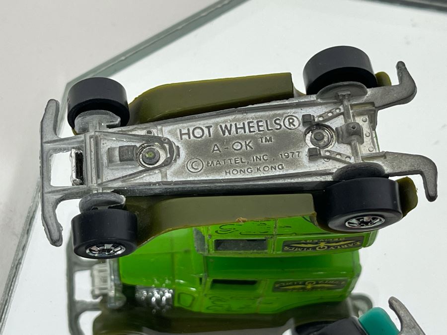 (11) Vintage Mattel Hot Wheels Cars [Photo 25]
