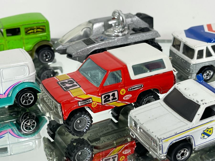 (11) Vintage Mattel Hot Wheels Cars [Photo 5]
