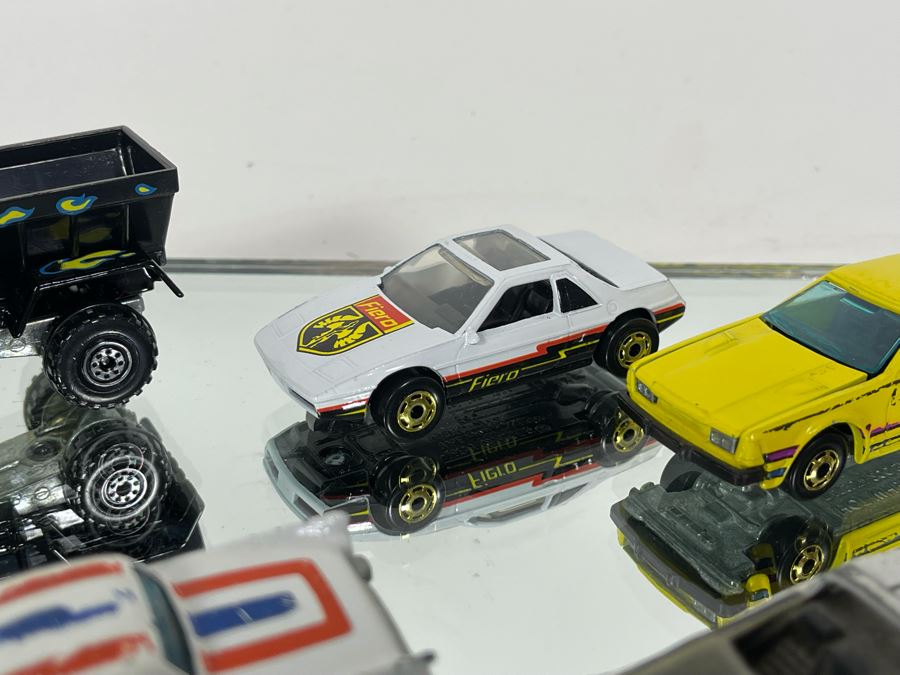 (11) Vintage Mattel Hot Wheels Cars [Photo 11]