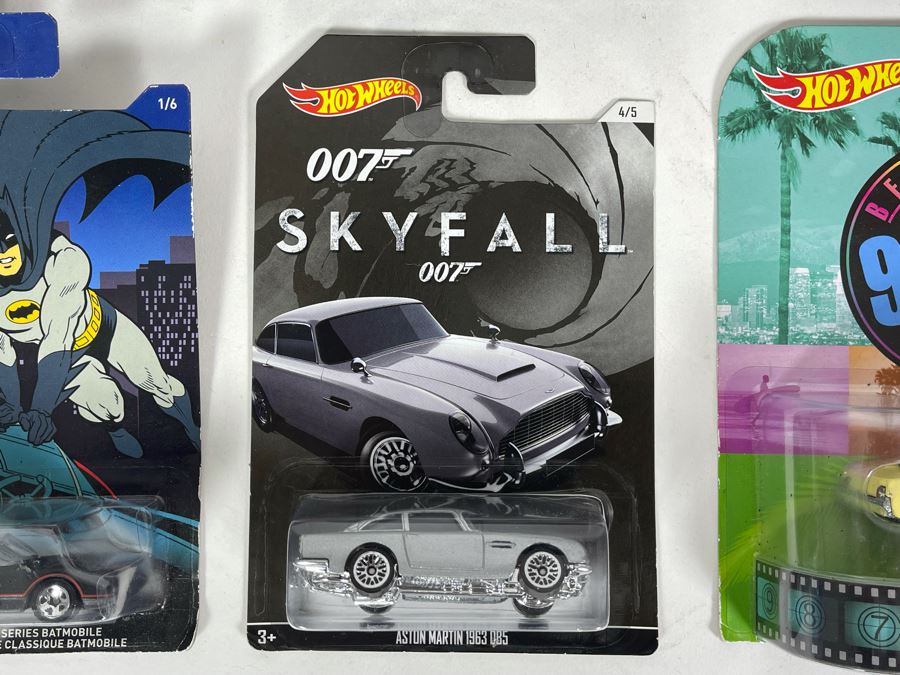 (8) Mattel Hot Wheels Cars Movie Related On Cards [Photo 3]