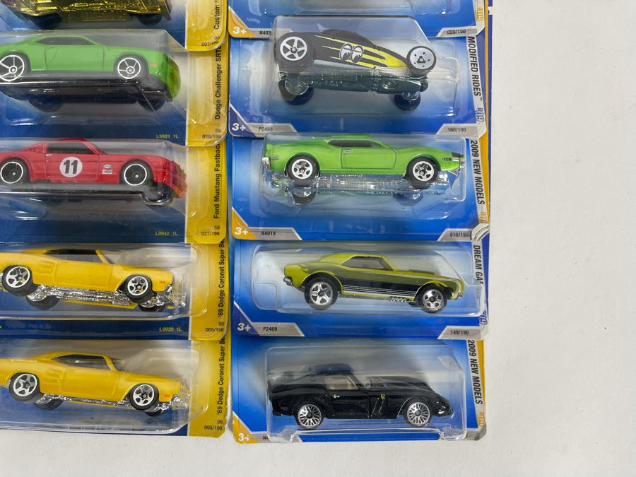 Collection Of Mattel Hot Wheels Cars On Cards [Photo 9]