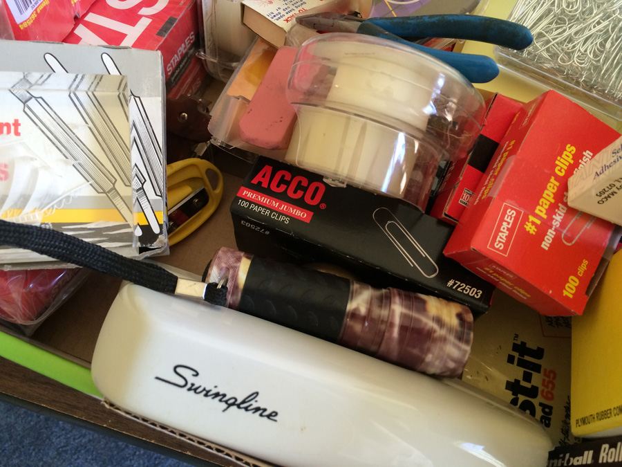 Huge Office Supply Lot [Photo 25]