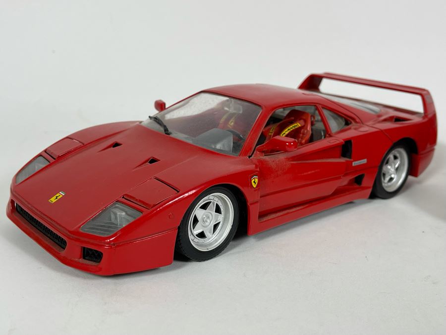 (3) Ferrari Diecast Cars: Durago Ferrari GTO 1984, Ferrari F40 Polistil ...