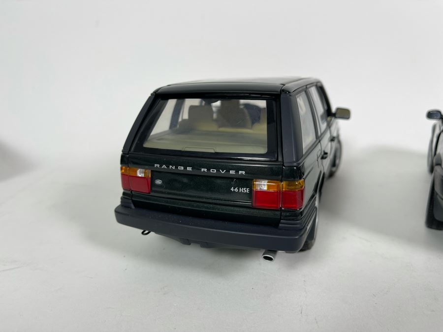(2) Diecast Cars: ERTL Freelander Land Rover And AutoArt Range Rover 4.6 HSE [Photo 8]