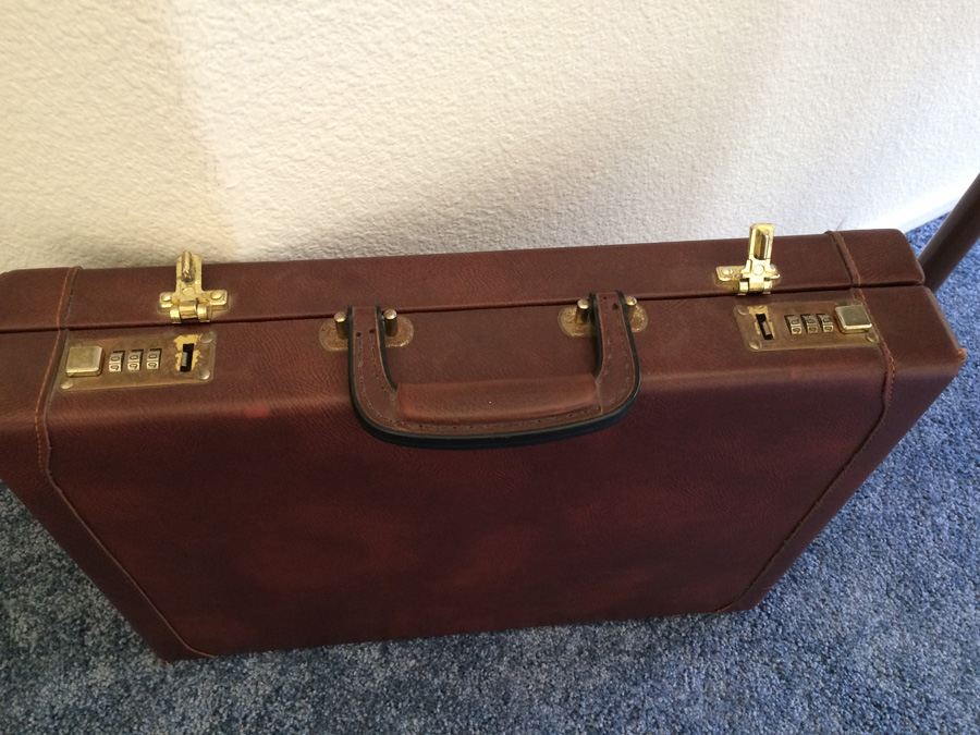 Briefcase [Photo 5]