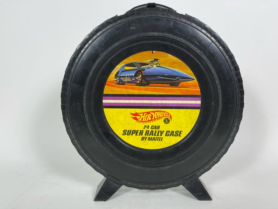Collection Of Original Mattel Hot Wheels Redline Cars '29 Cars' With 24 Car Super Rally Case - See Photos [Photo 76]