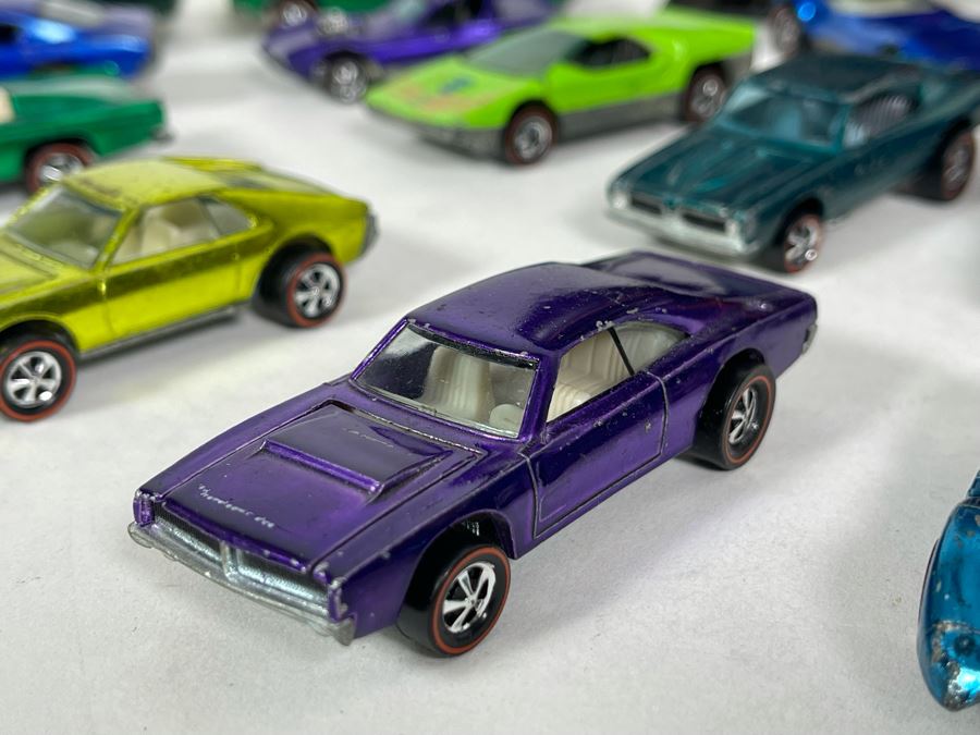 Collection Of Original Mattel Hot Wheels Redline Cars '29 Cars' With 24 Car Super Rally Case - See Photos [Photo 6]