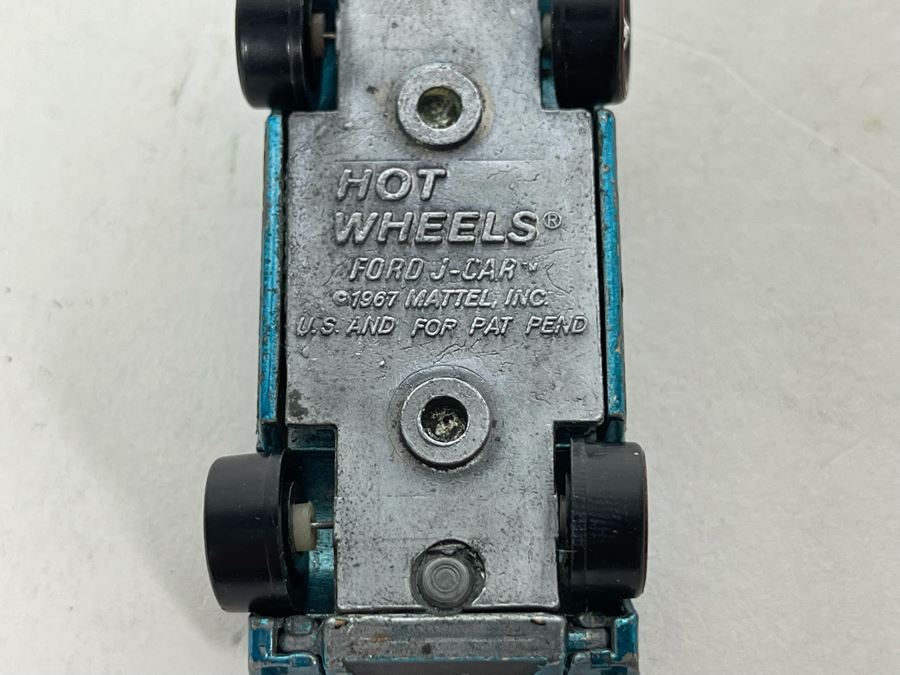 Collection Of Original Mattel Hot Wheels Redline Cars '29 Cars' With 24 Car Super Rally Case - See Photos [Photo 74]