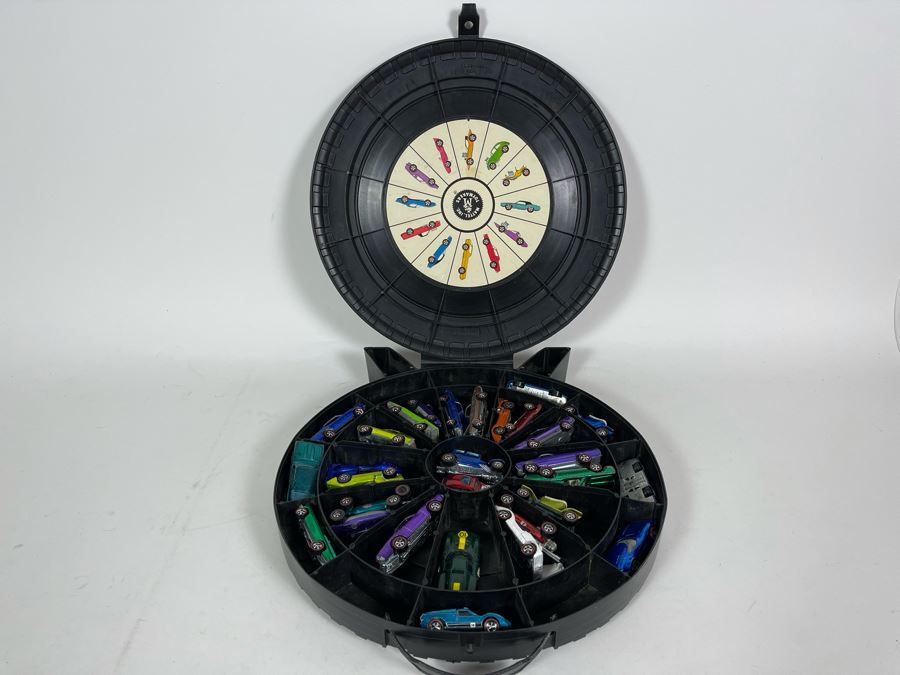 Collection Of Original Mattel Hot Wheels Redline Cars '29 Cars' With 24 Car Super Rally Case - See Photos [Photo 77]