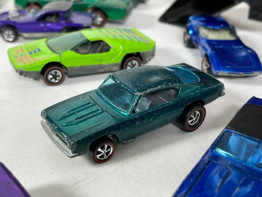 Collection Of Original Mattel Hot Wheels Redline Cars '29 Cars' With 24 Car Super Rally Case - See Photos [Photo 18]