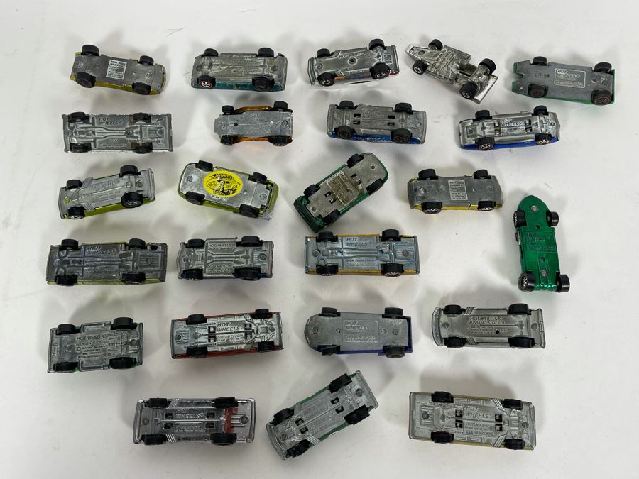 Collection Of Early Mattel Hot Wheels Redline Cars - See Photos [Photo 57]