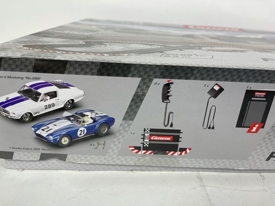 Carrera Evolution Slot Car Race Tracks (Tracks And Controllers Only - No Slot Cars) [Photo 4]