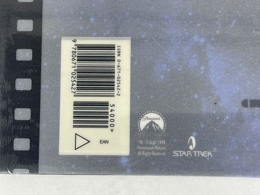 Sealed Star Trek Action! Book [Photo 4]