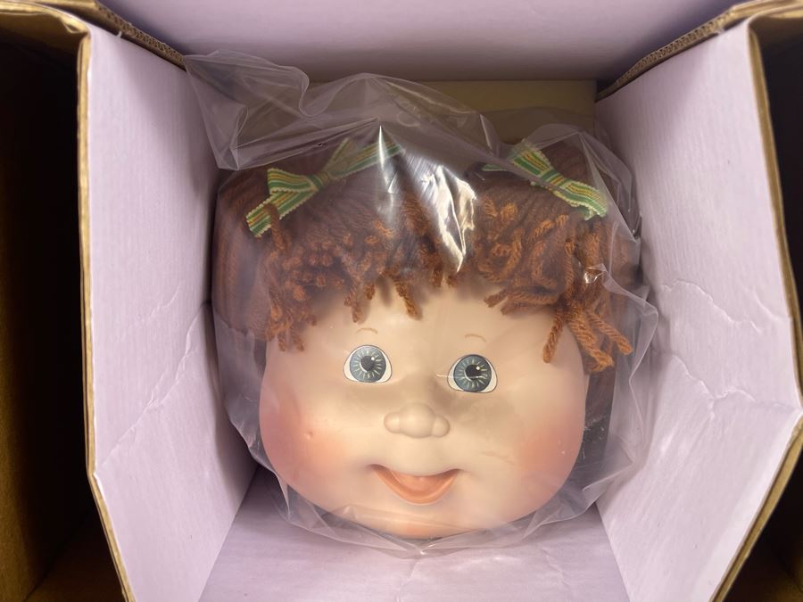 Cabbage Patch Kids Melissa Ann Doll From Danbury Mint 1996 With Box [Photo 3]