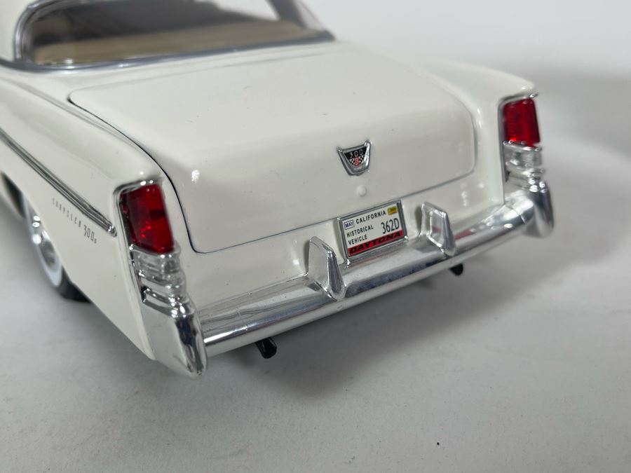 (2) Diecast Cars: Maisto Chrysler 300B (1956) And Maisto 1949 Ford [Photo 10]