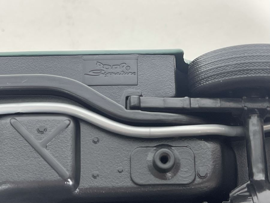 (2) Diecast Cars: Pair Of Road Signature 1957 Ford Ranchero [Photo 11]