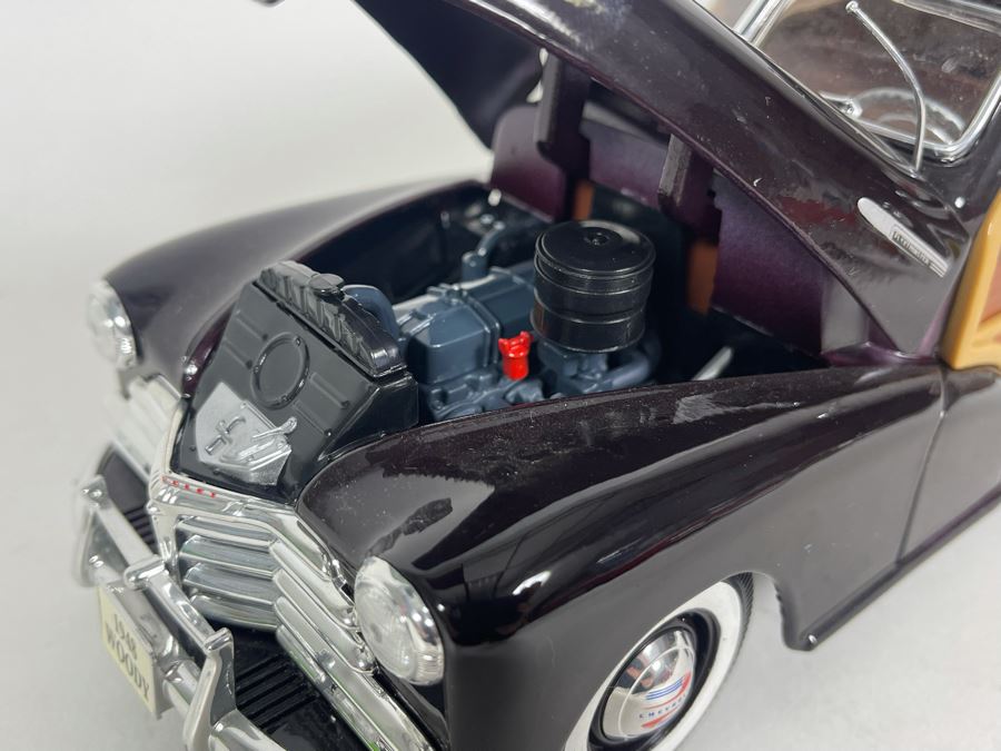 Maisto 1948 Chevy Fleetmaster Woody Station Wagon Diecast Car [Photo 5]