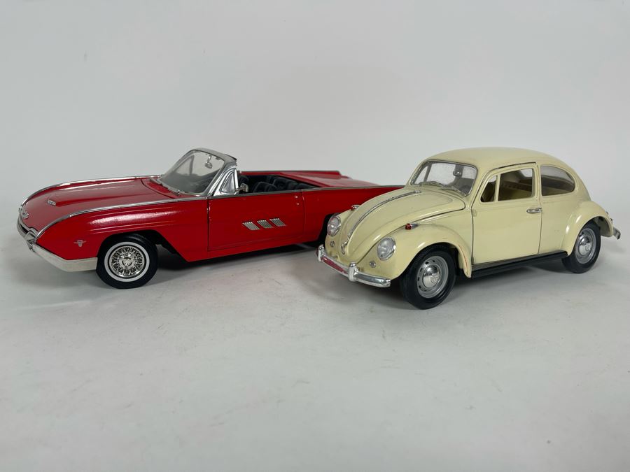 (2) Diecast Cars: Anson 1963 Ford Thunderbird And Road Tough 1967 Volkswagen Beetle [Photo 1]