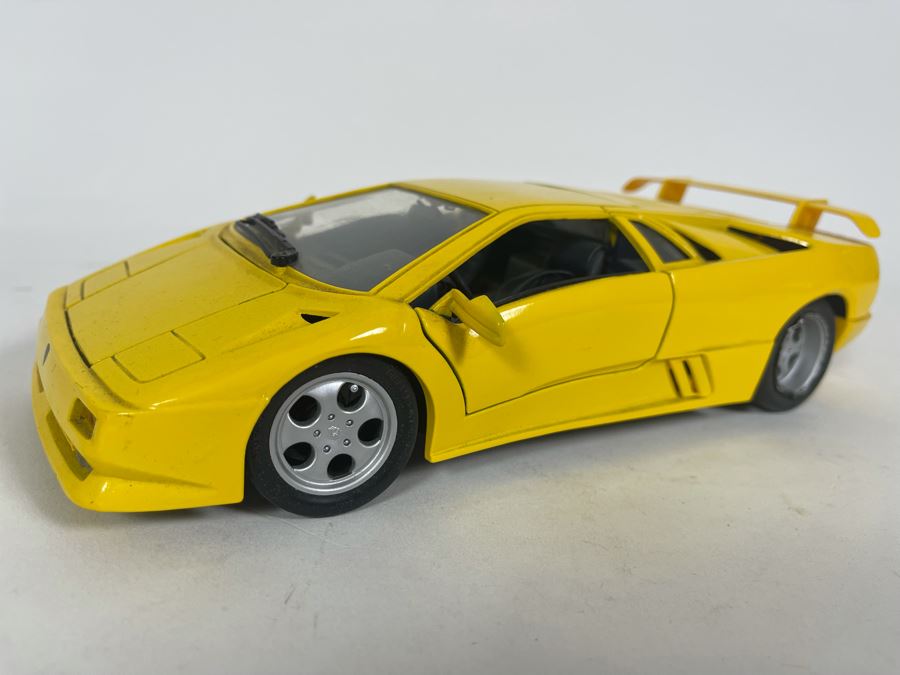 Maisto Lamborghini Diecast Car [Photo 1]