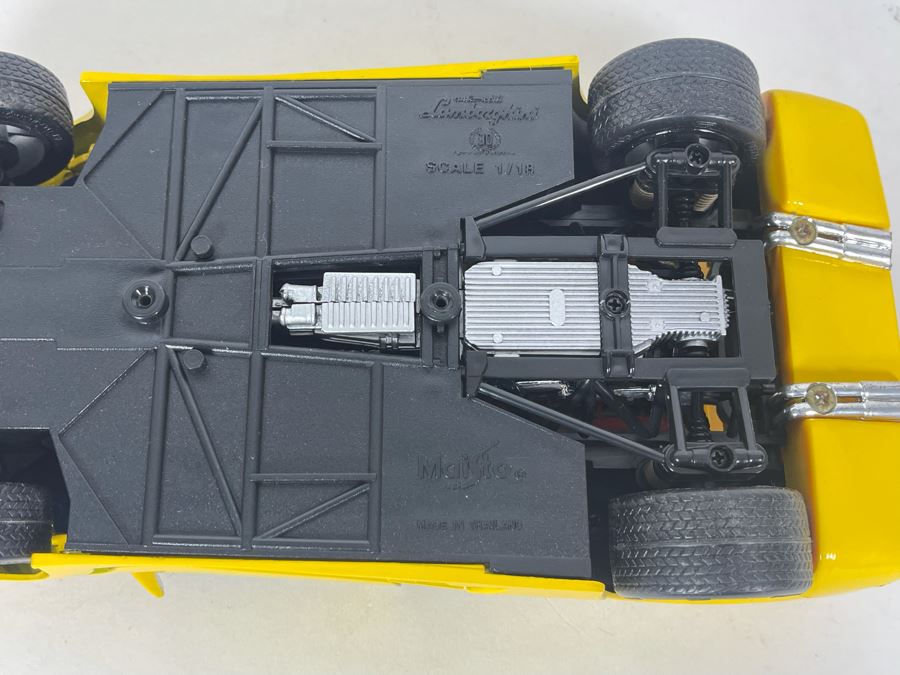 Maisto Lamborghini Diecast Car [Photo 12]