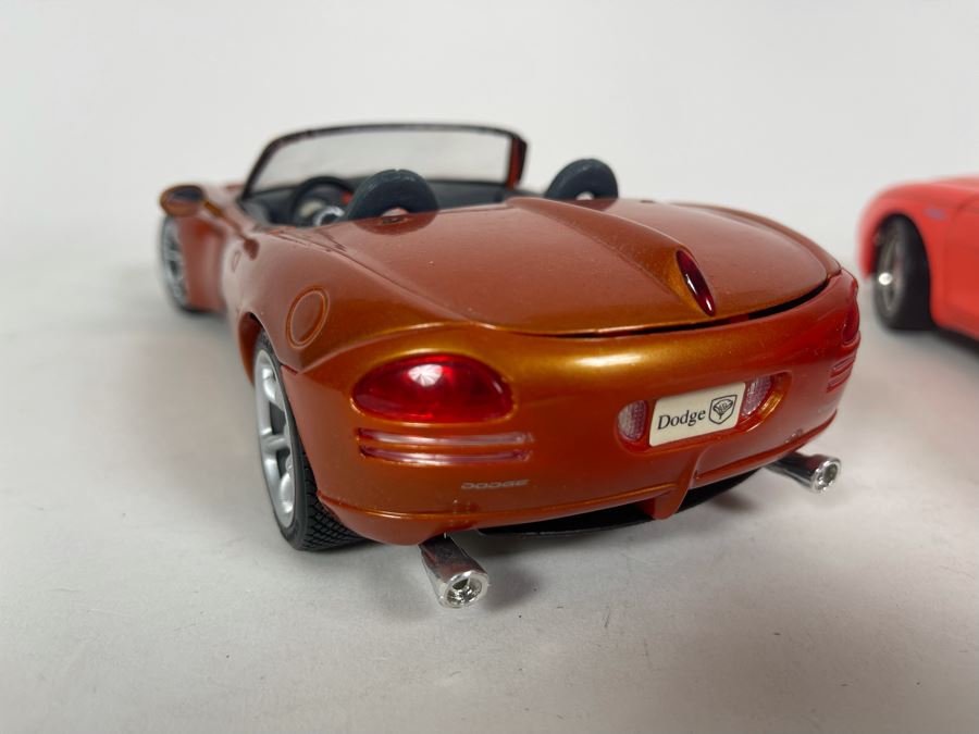 (2) Diecast Cars: Maisto Dodge Copperhead And Maisto Mustang Mach III [Photo 9]