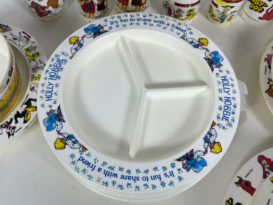 Collection Of Early TV Plastic Cups, Bowls And Plates From Buck Rogers, The Flintstones, Scooby-Doo, Mighty Mouse, Hanna-Barbera, Holly Hobbie [Photo 19]