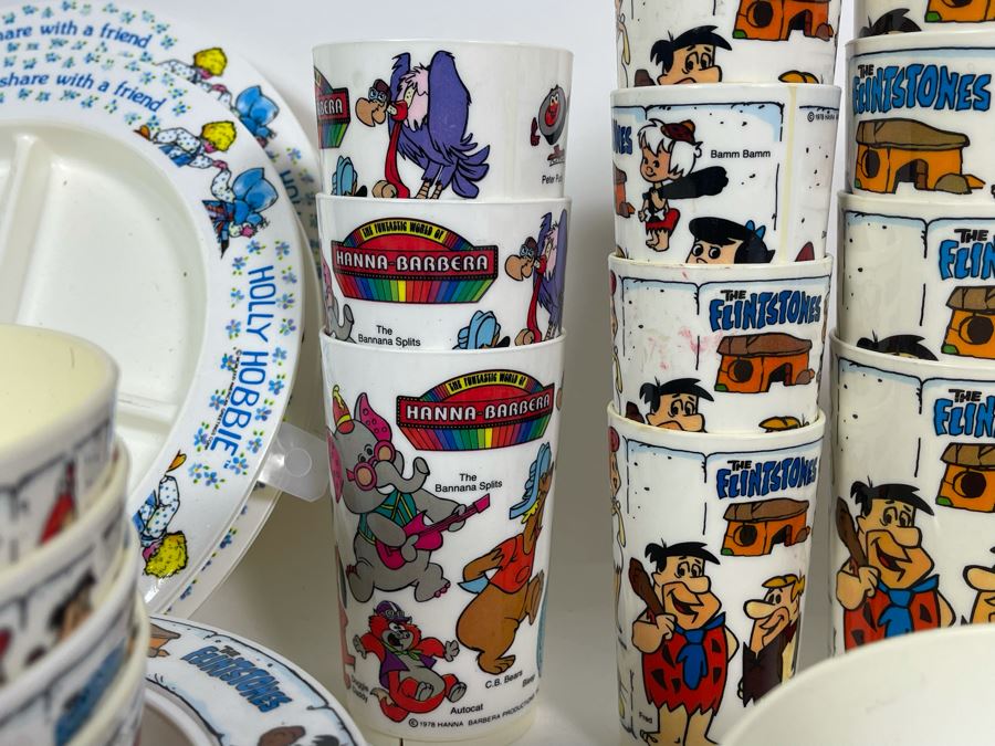 Collection Of Early TV Plastic Cups, Bowls And Plates From Buck Rogers, The Flintstones, Scooby-Doo, Mighty Mouse, Hanna-Barbera, Holly Hobbie [Photo 13]