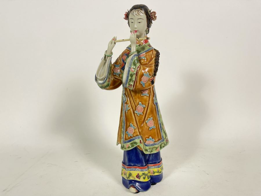 Vintage Signed Chinese Porcelain Figurine 12.5'H [Photo 4]