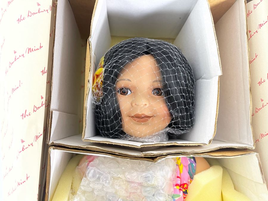 Aloha! Doll By Rose Pinkul From Danbury Mint With Box [Photo 2]