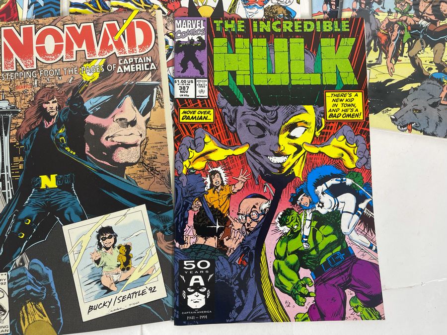 (9) Vintage Marvel Comic Books [Photo 8]