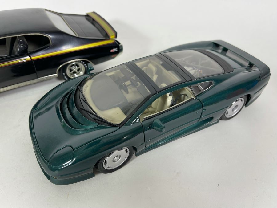 (2) Diecast Cars: Maisto Jaguar XJ220 And Maisto Ferrari F50 And ERTL 1971 Buick GSX [Photo 4]