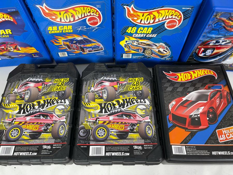 (7) Mattel Hot Wheels Carry Cases [Photo 3]