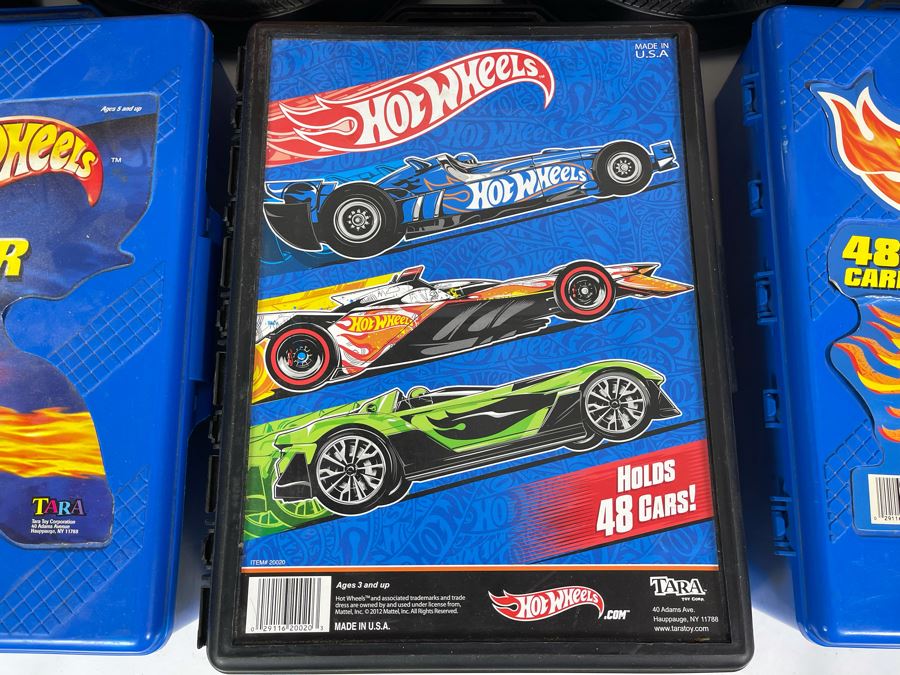 (7) Mattel Hot Wheels Carry Cases [Photo 4]