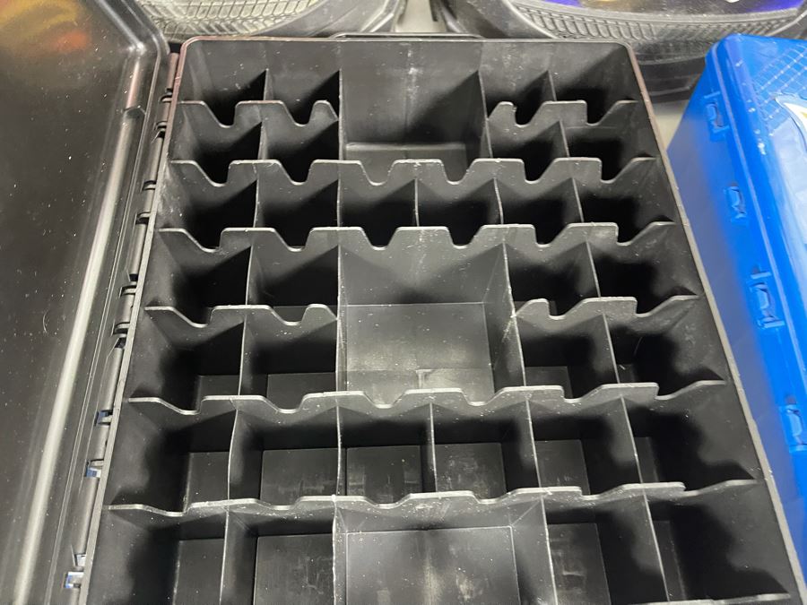 (7) Mattel Hot Wheels Carry Cases [Photo 11]