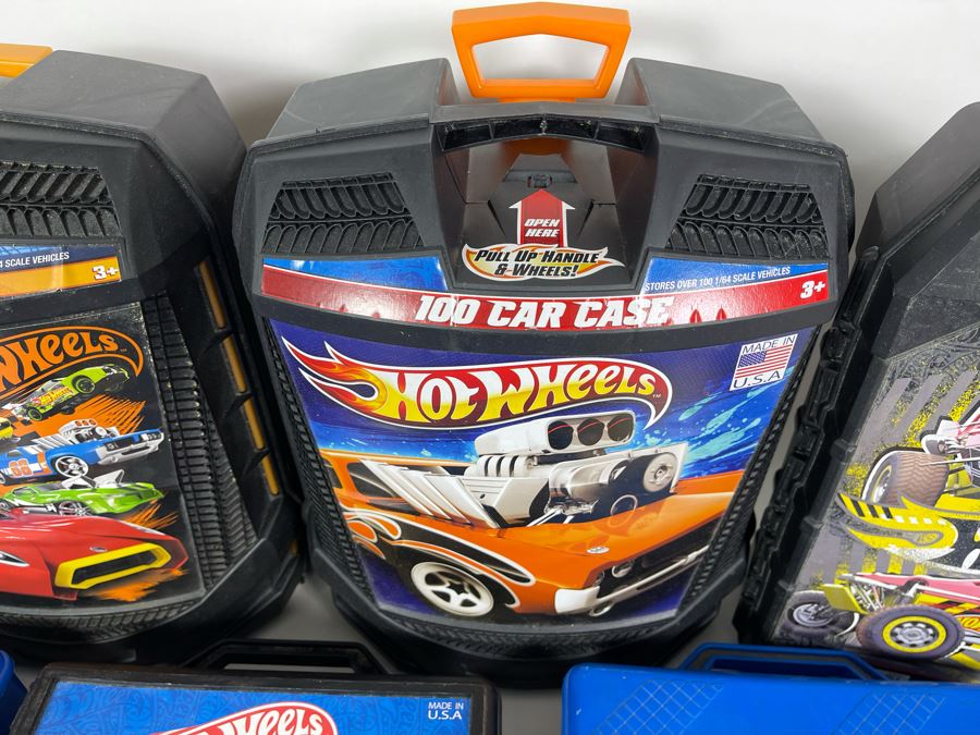 (7) Mattel Hot Wheels Carry Cases [Photo 7]