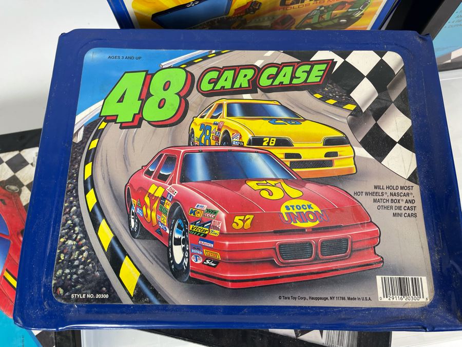 (7) Hot Wheels / Matchbox Carry Cases [Photo 9]