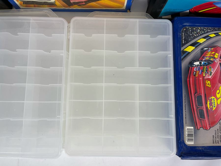 (7) Hot Wheels / Matchbox Carry Cases [Photo 5]