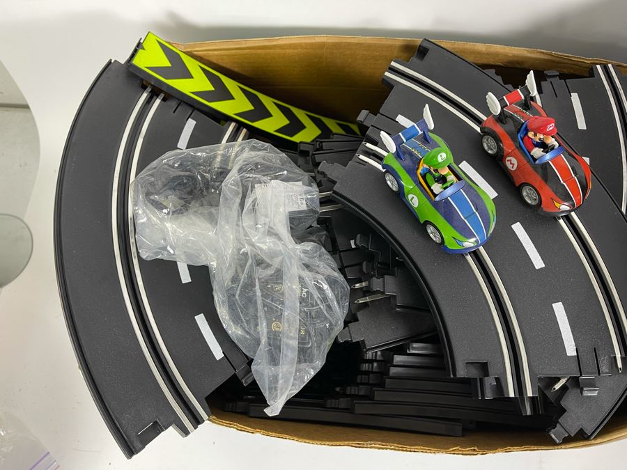 Two Sets Of Slot Car Racing Tracks [Photo 5]