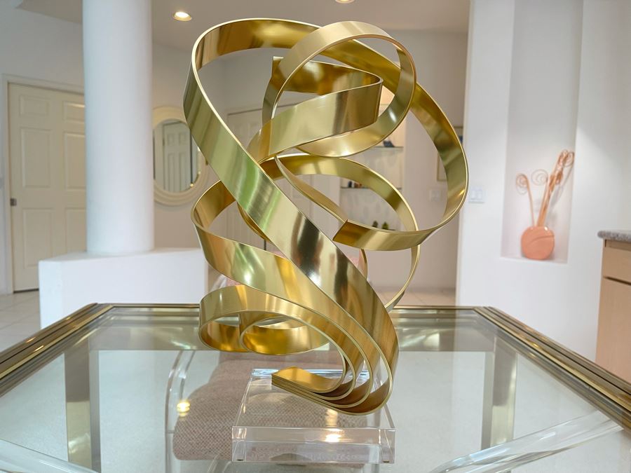Signed Dan Murphy 1987 Brass Metal Ribbon Sculpture On Lucite Base [Photo 3]