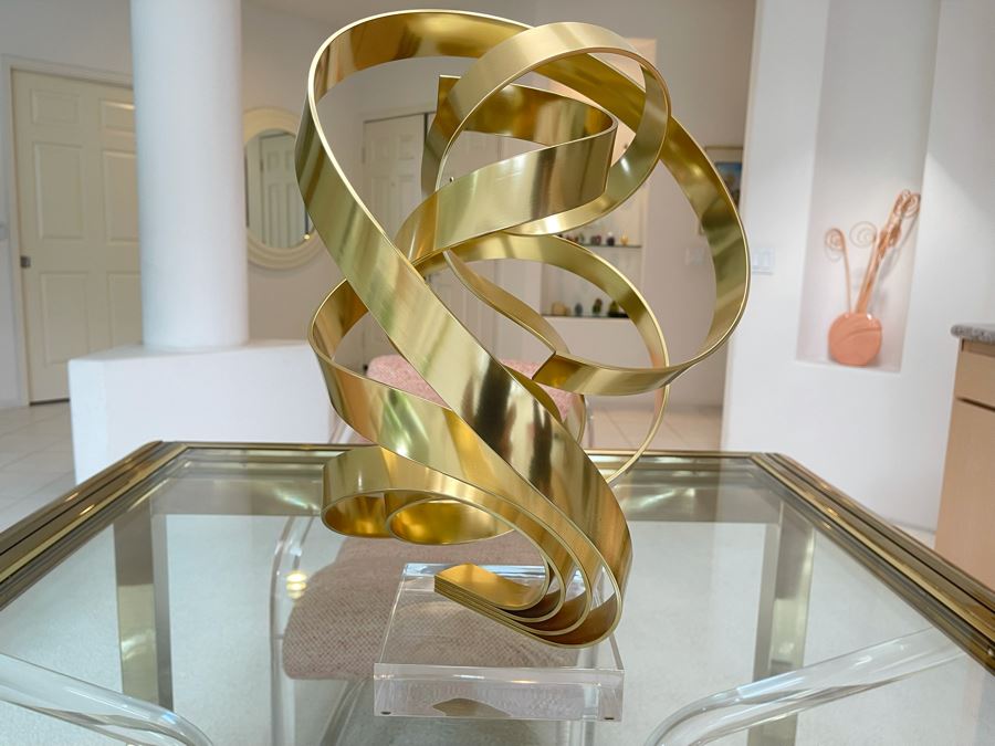 Signed Dan Murphy 1987 Brass Metal Ribbon Sculpture On Lucite Base [Photo 4]