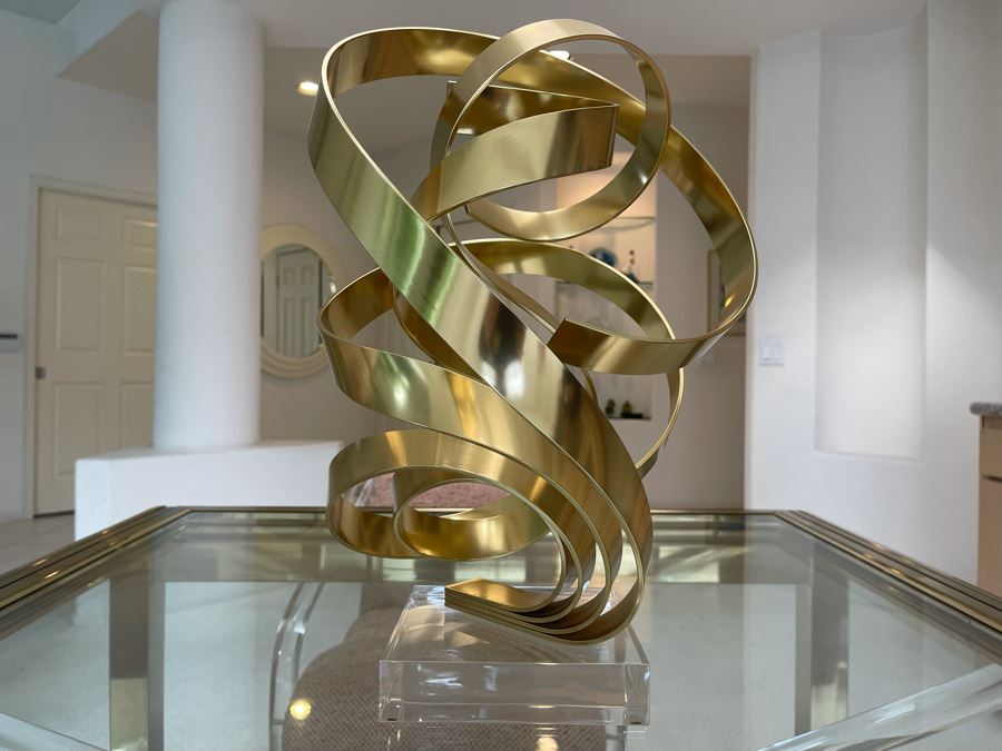Signed Dan Murphy 1987 Brass Metal Ribbon Sculpture On Lucite Base [Photo 8]