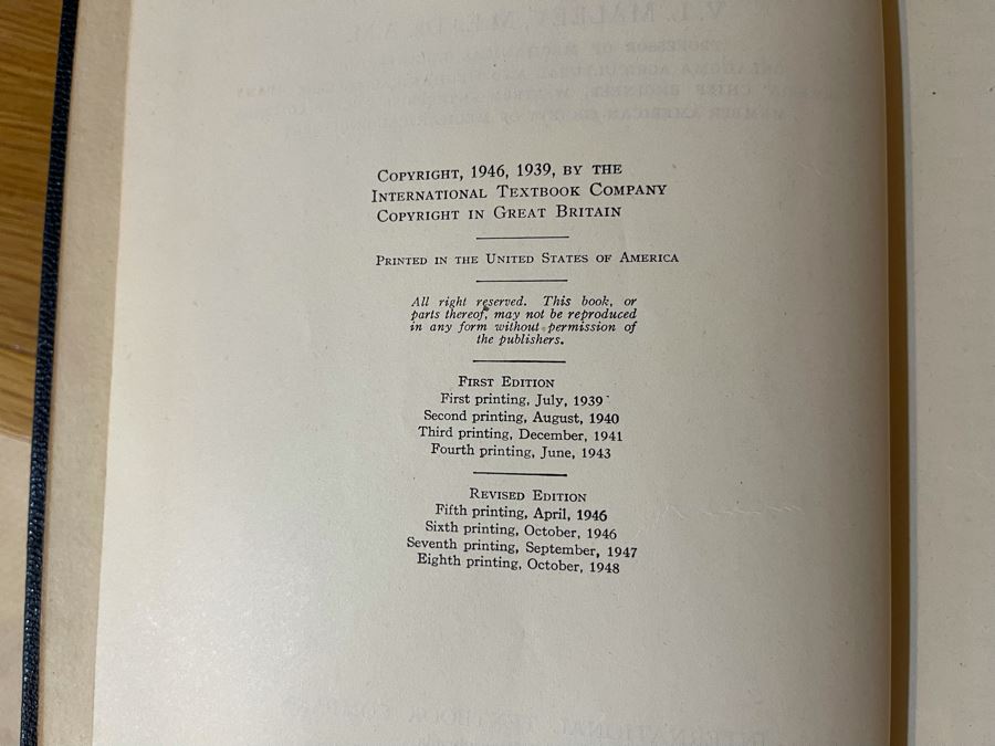 Collection Of Vintage 1940s Engineering Textbooks [Photo 25]