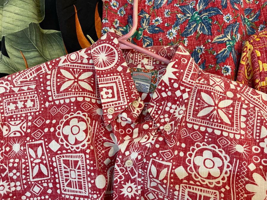 Collection Of Reyn Spooner / Tommy Bahama Hawaiian Button Up Shirts Size L / M [Photo 4]