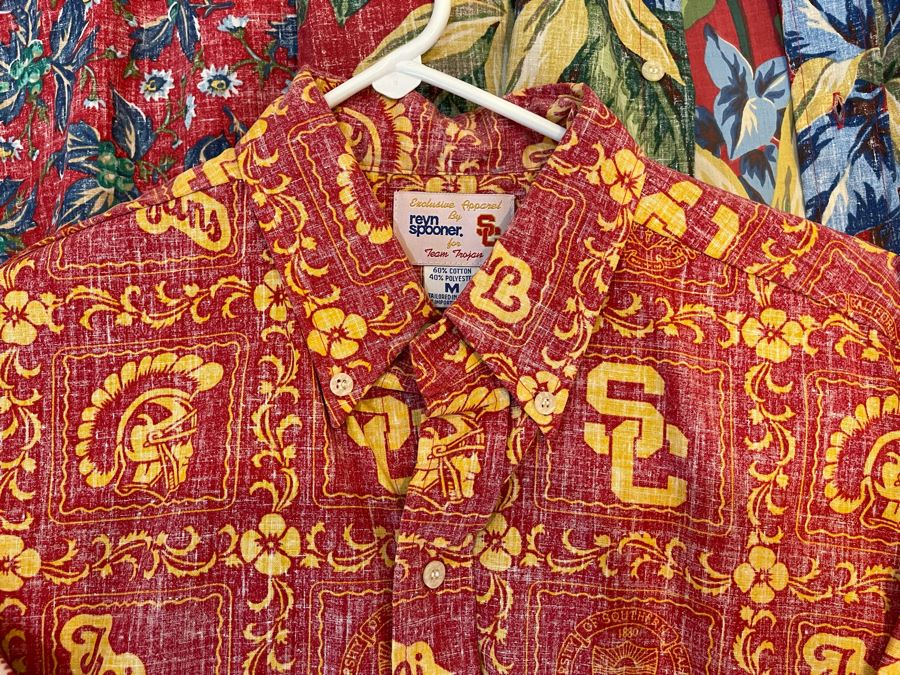 Collection Of Reyn Spooner / Tommy Bahama Hawaiian Button Up Shirts Size L / M [Photo 3]