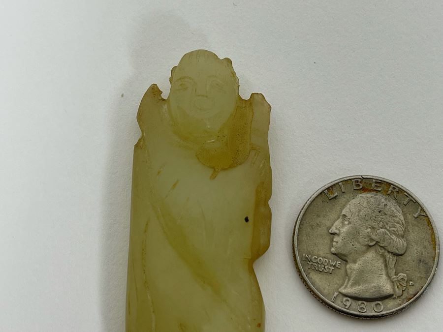 Old Carved Stone Pendant [Photo 3]