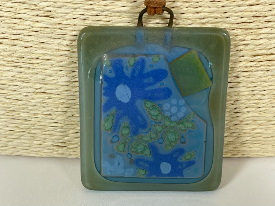 Signed Mid-Century Art Glass Pendant Necklace [Photo 3]