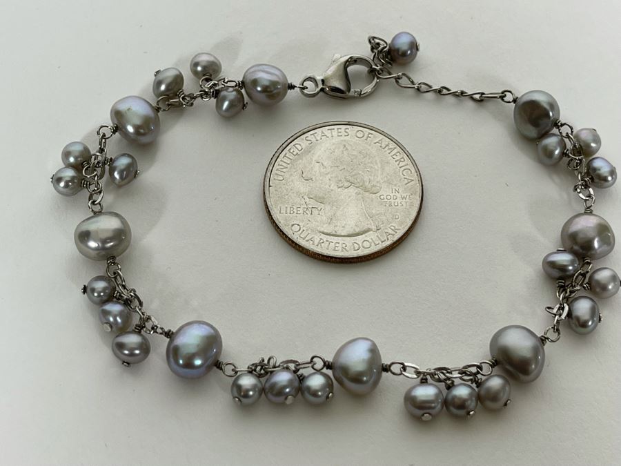 Sterling Silver Pearl 8' Bracelet [Photo 1]