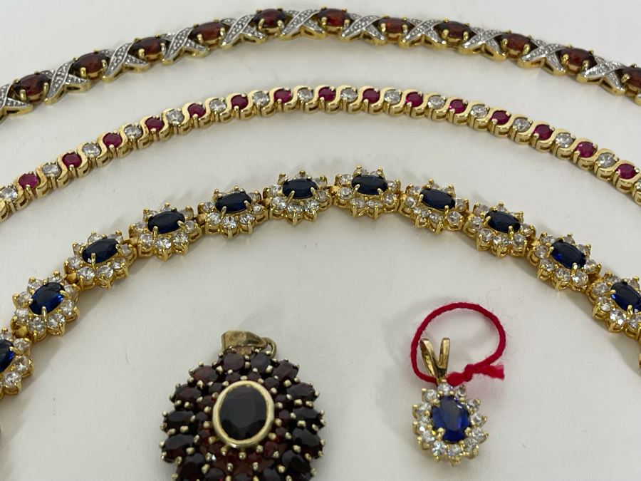 Three Sterling Silver 7.5” Bracelets And Two Pendants With Stones 57.9g [Photo 7]