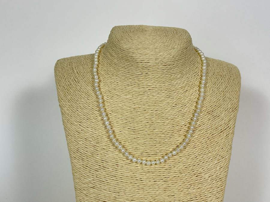 Pearl Necklace And Matching Pearl Bracelet With 14K Gold Clasps [Photo 4]