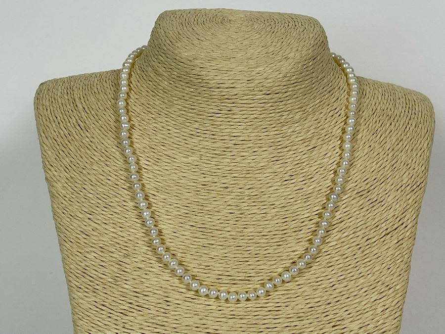 Pearl Necklace And Matching Pearl Bracelet With 14K Gold Clasps [Photo 3]
